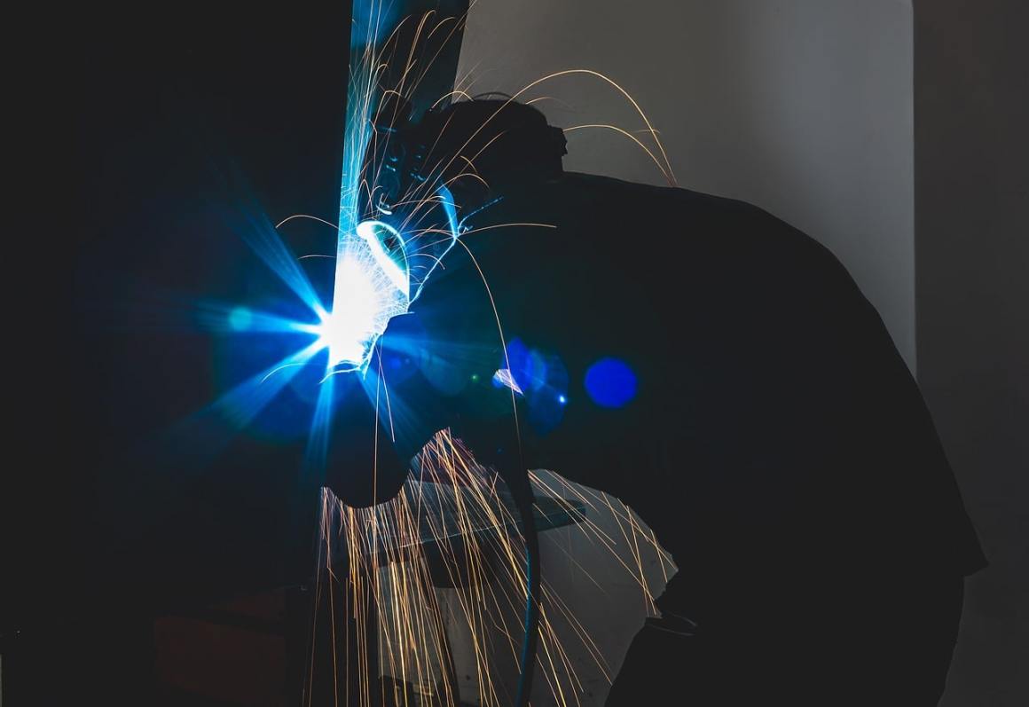 structural steel welding sparks